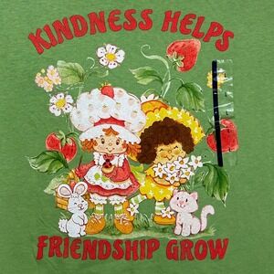 Strawberry Shortcake Graphic T Shirt Kindness Helps Friendship Grow Green Size L